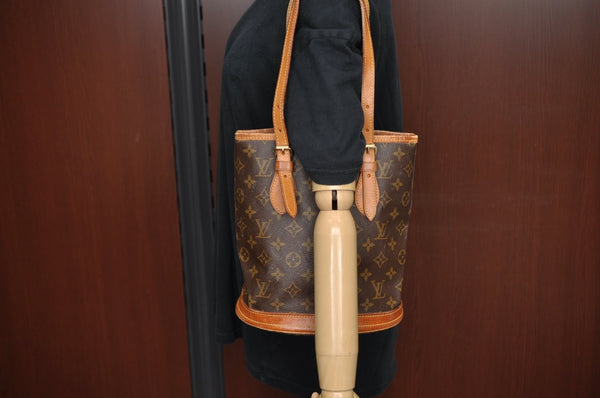 Authentic Louis Vuitton Monogram Bucket PM Shoulder Tote Bag M42238 Junk K7151