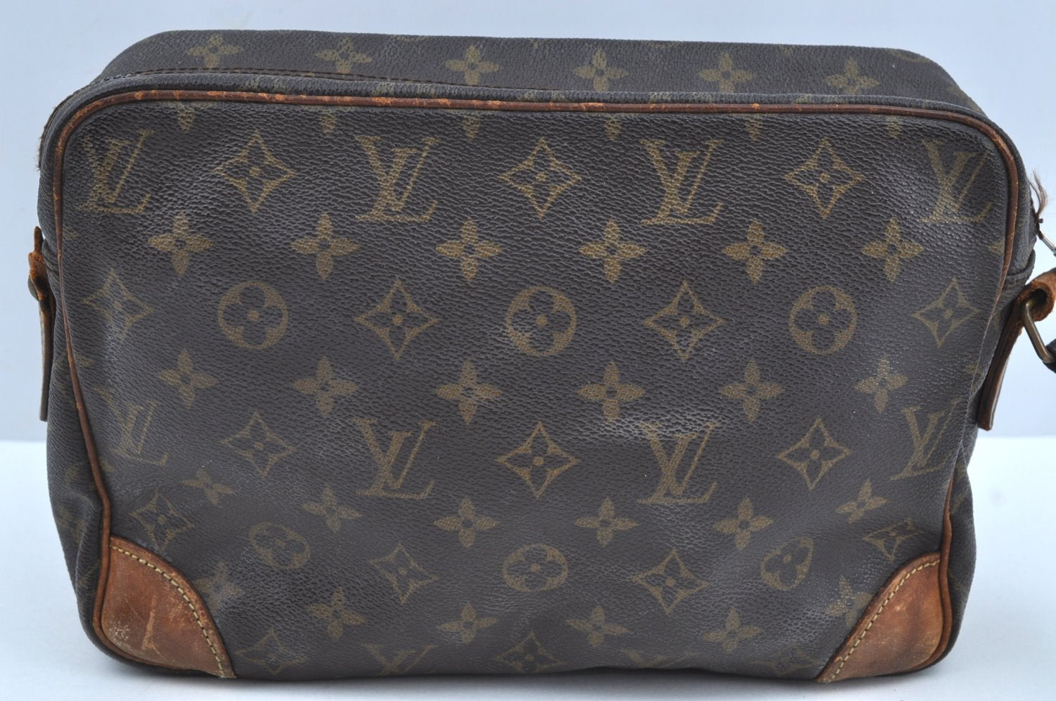 Authentic Louis Vuitton Monogram Nile Shoulder Cross Body Bag M45244 Junk K7195