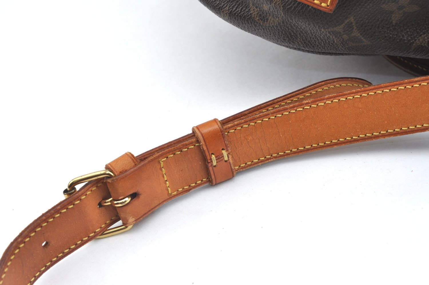 Authentic Louis Vuitton Monogram Saumur 35 Shoulder Cross Bag M42254 LV K7196