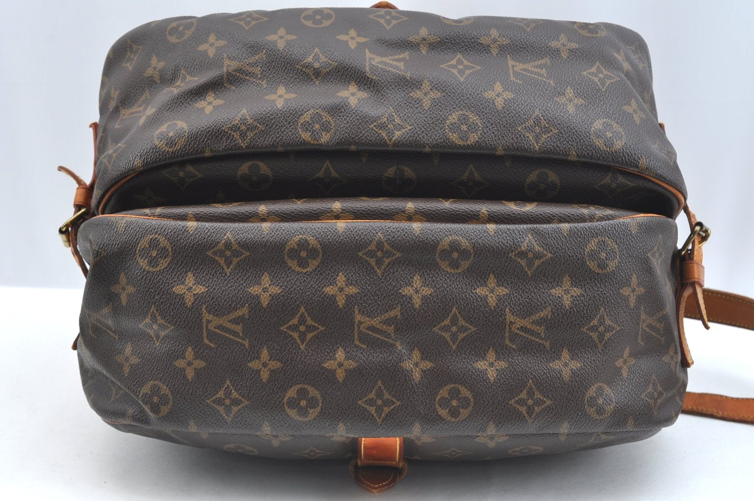 Authentic Louis Vuitton Monogram Saumur 35 Shoulder Cross Bag M42254 LV K7196