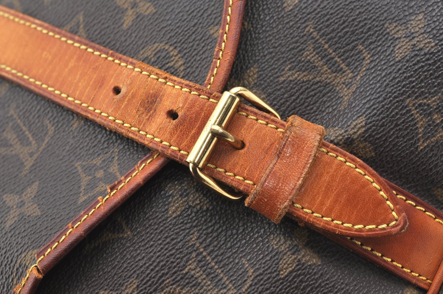 Authentic Louis Vuitton Monogram Saumur 35 Shoulder Cross Bag M42254 LV K7196