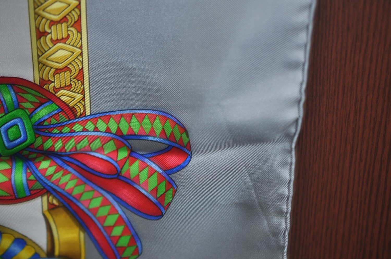 Authentic HERMES Carre 90 Scarf 