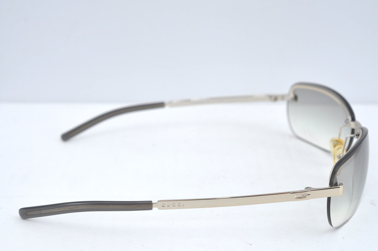 Authentic GUCCI Vintage Sunglasses GG 1793/S 3YG29 Titanium Silver K7222