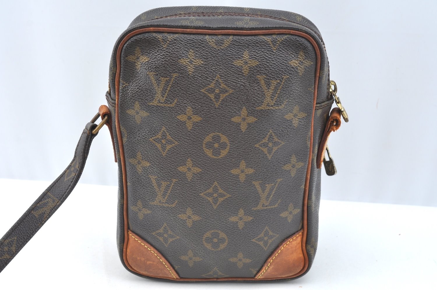 Authentic Louis Vuitton Monogram Amazone Shoulder Cross Bag M45236 Junk K7233
