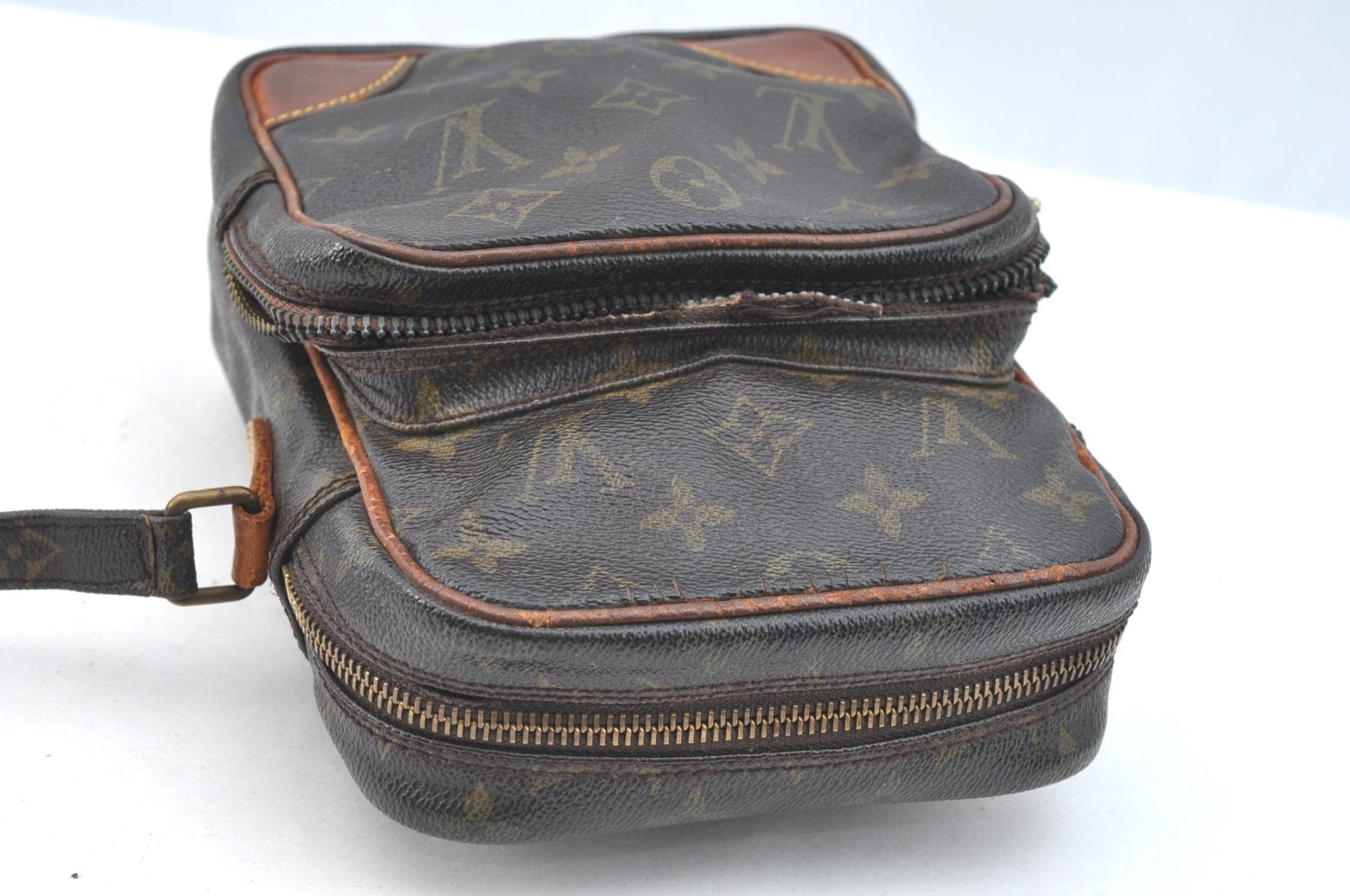 Authentic Louis Vuitton Monogram Amazone Shoulder Cross Bag M45236 Junk K7233