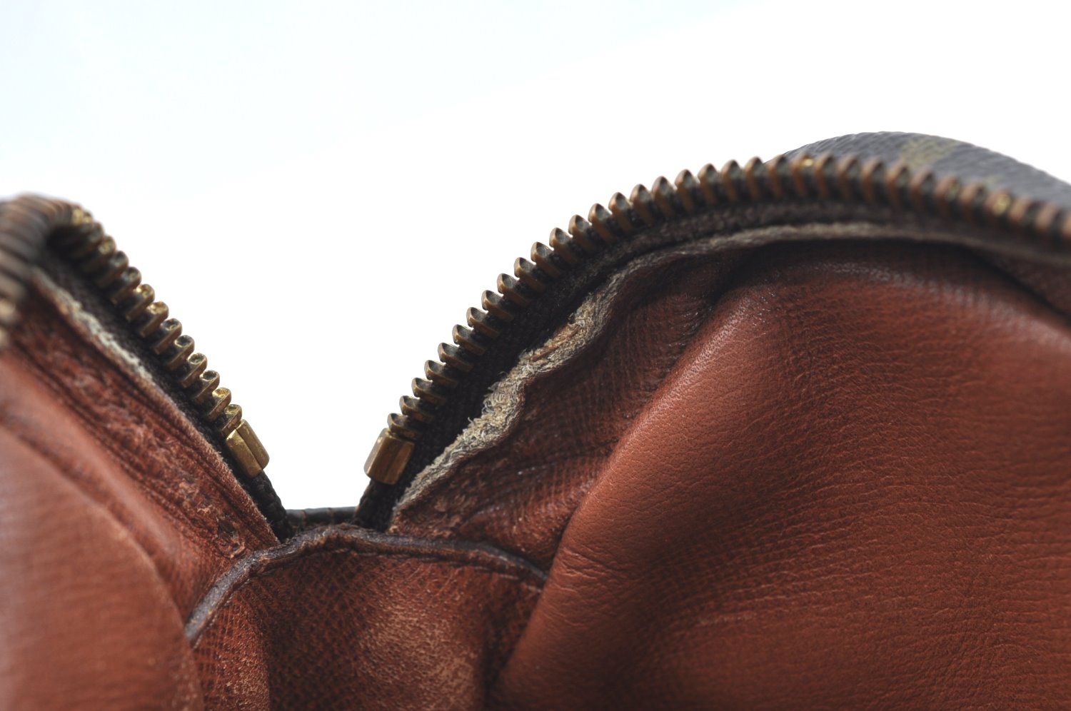 Authentic Louis Vuitton Monogram Amazone Shoulder Cross Bag M45236 Junk K7233