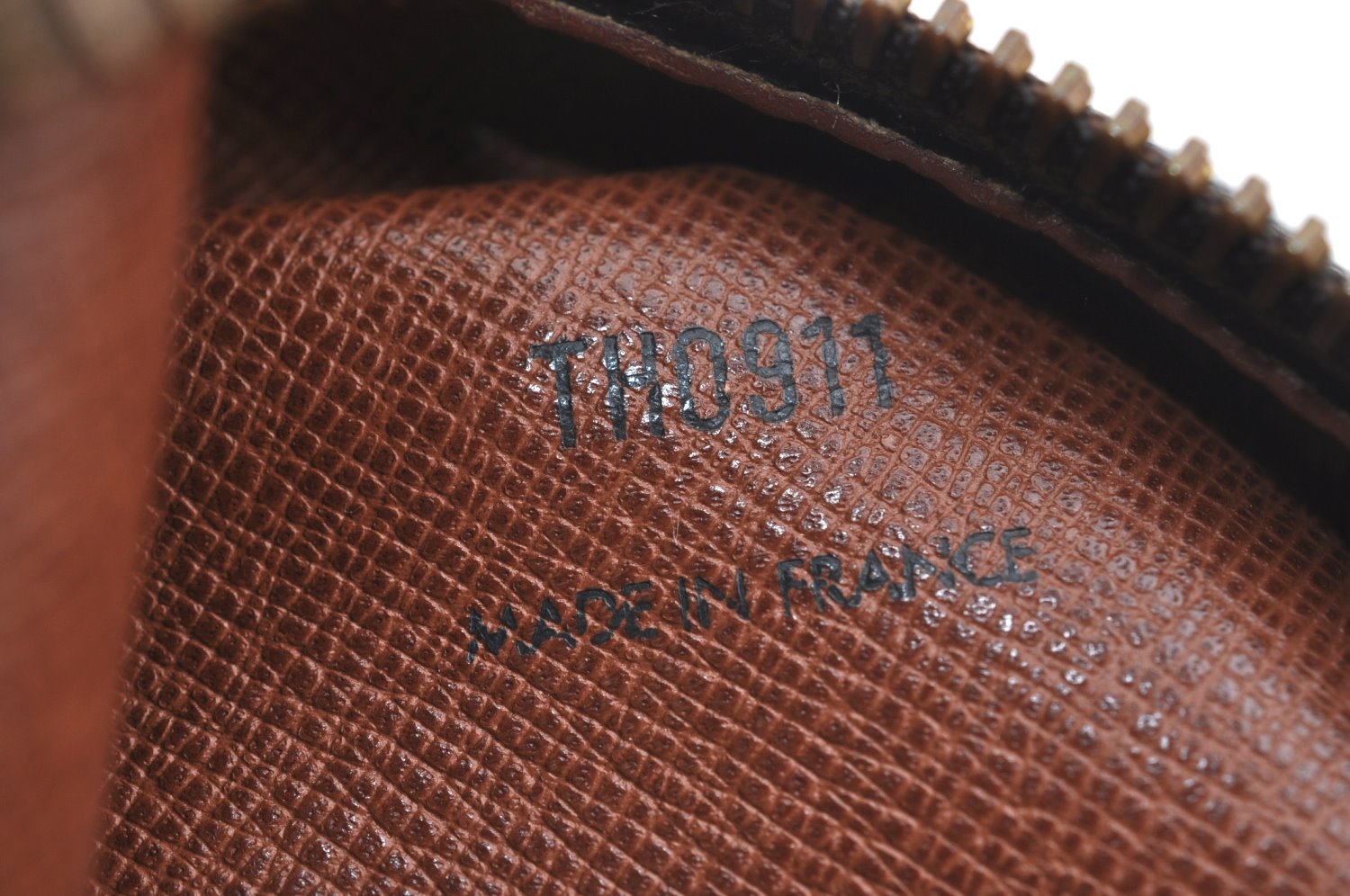 Authentic Louis Vuitton Monogram Amazone Shoulder Cross Body Bag M45236 LV K7245