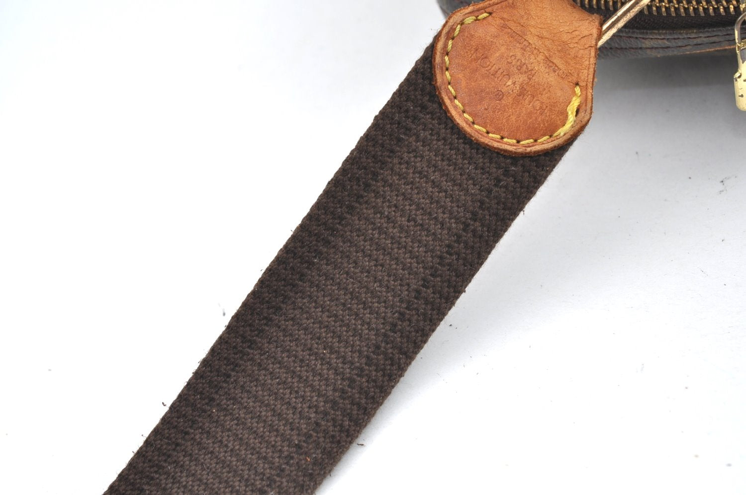 Authentic Louis Vuitton Monogram Reporter PM Shoulder Bag M45254 LV Junk K7260