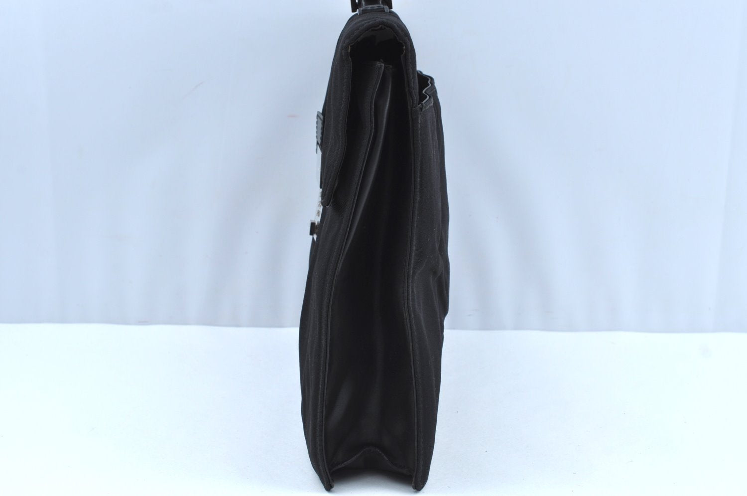 Authentic GUCCI Vintage Briefcase Business Bag Nylon Leather 0153714 Black K7287