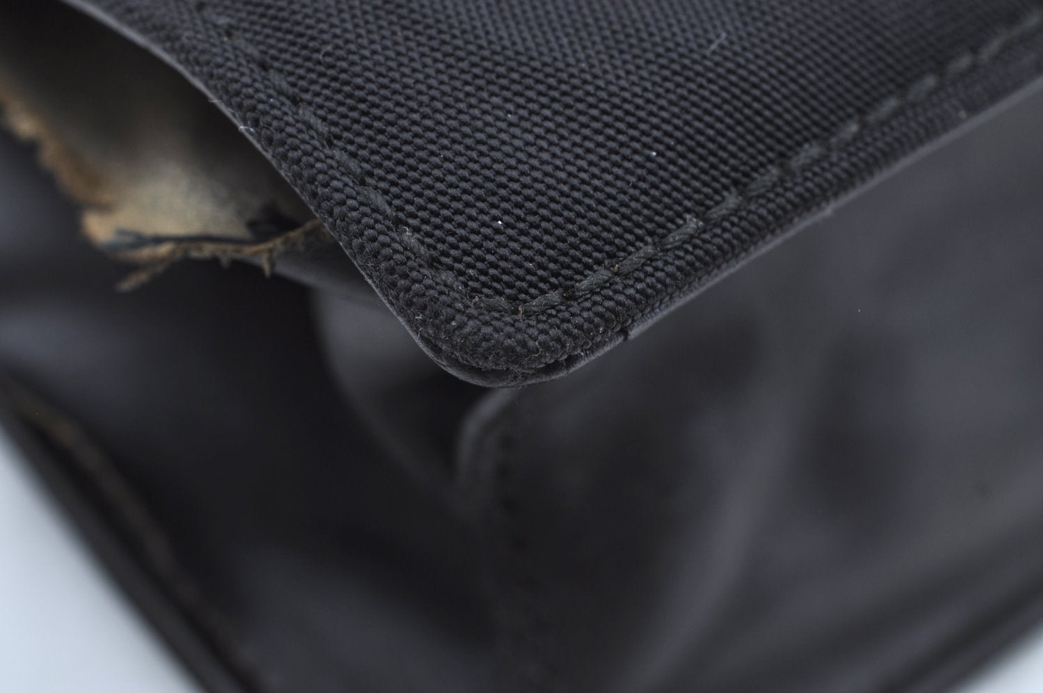 Authentic GUCCI Vintage Briefcase Business Bag Nylon Leather 0153714 Black K7287