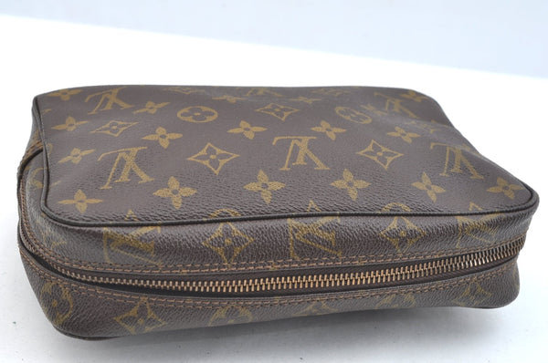 Auth Louis Vuitton Monogram Trousse Toilette 23 Clutch Hand Bag Old Model K7288