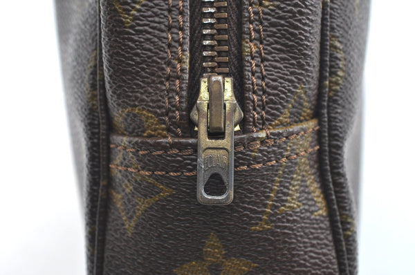 Auth Louis Vuitton Monogram Trousse Toilette 23 Clutch Hand Bag Old Model K7288