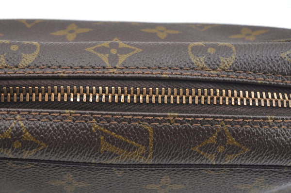 Auth Louis Vuitton Monogram Trousse Toilette 23 Clutch Hand Bag Old Model K7288