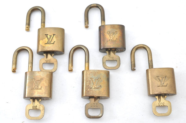 Authentic Louis Vuitton Padlock & Keys 10Set LV K7303