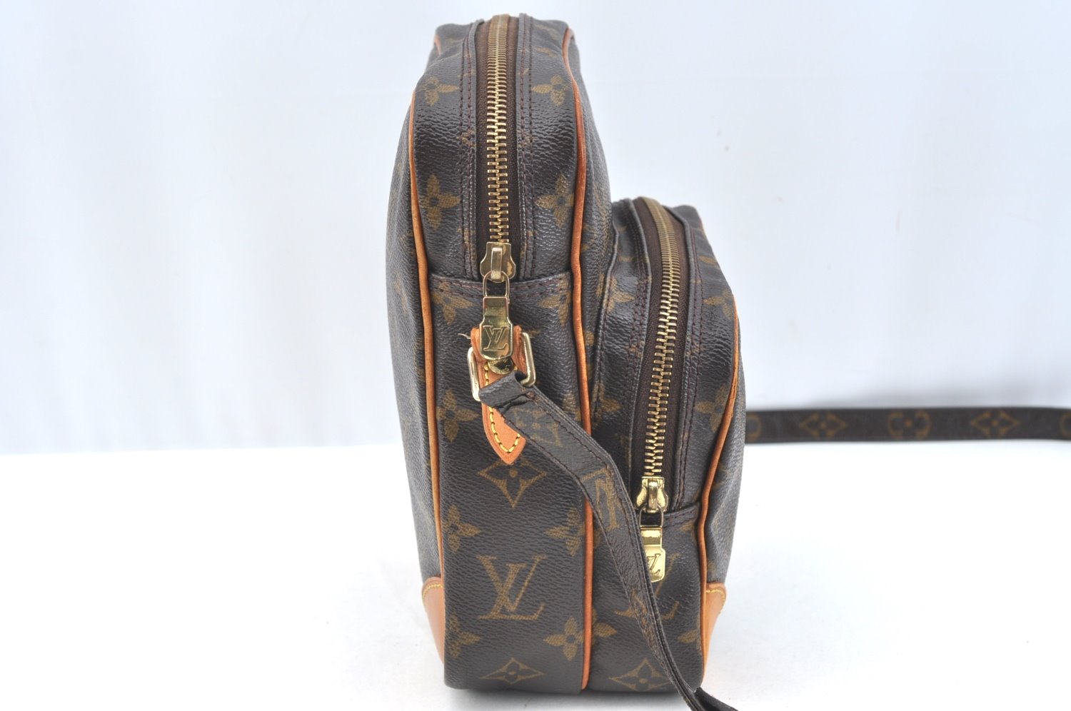 Authentic Louis Vuitton Monogram Amazone Shoulder Cross Body Bag M45236 LV K7308