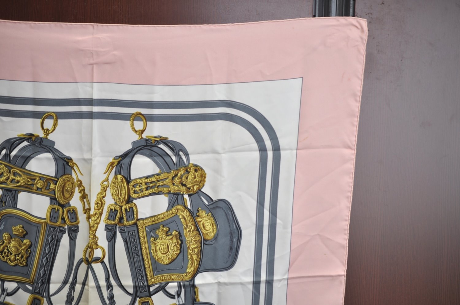 Authentic HERMES Carre 90 Scarf 