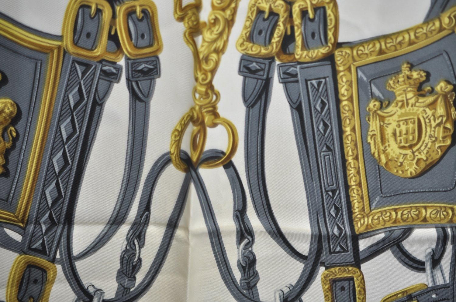 Authentic HERMES Carre 90 Scarf 