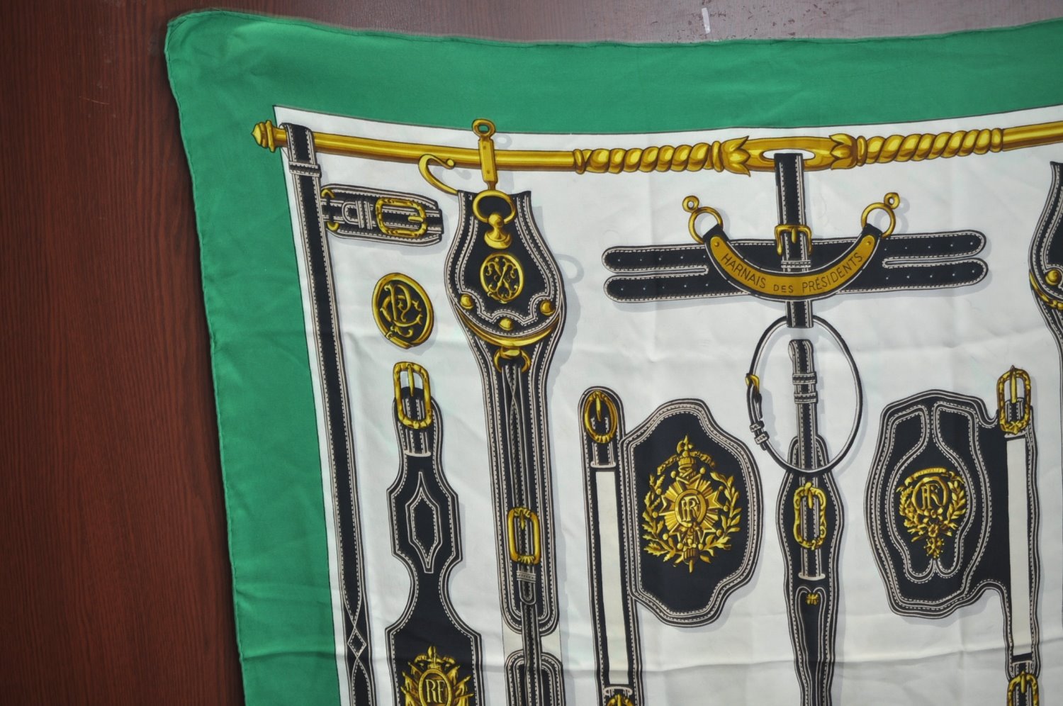 Authentic HERMES Carre 90 Scarf 