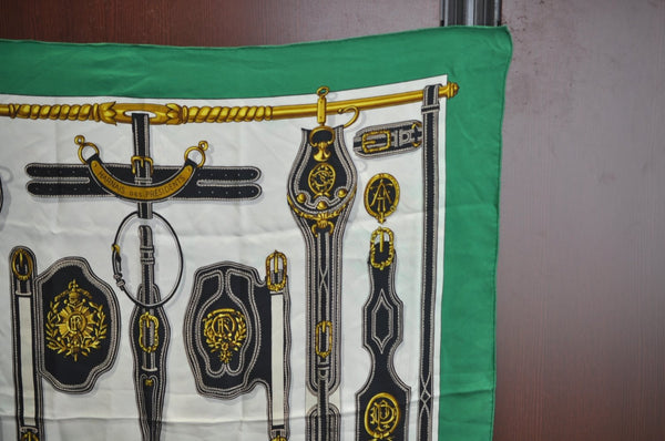 Authentic HERMES Carre 90 Scarf "Harnais des Presidents" Silk Green K7326
