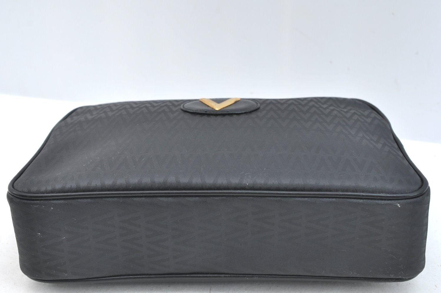Authentic MARIO VALENTINO V Logo Clutch Hand Bag Purse PVC Leather Black K7334