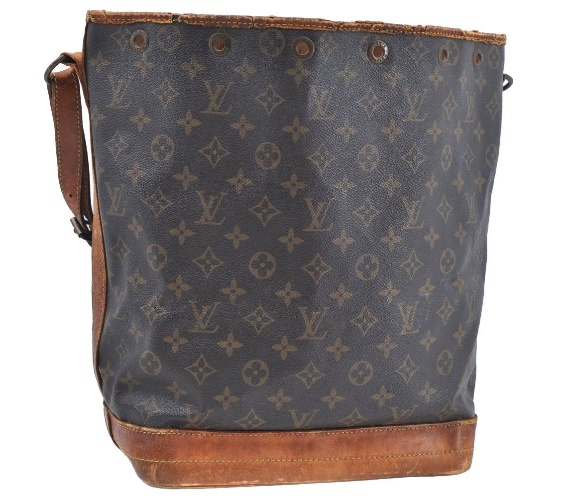Authentic Louis Vuitton Monogram Noe Shoulder Drawstring Bag M42224 LV K7335