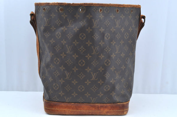 Authentic Louis Vuitton Monogram Noe Shoulder Drawstring Bag M42224 LV K7335