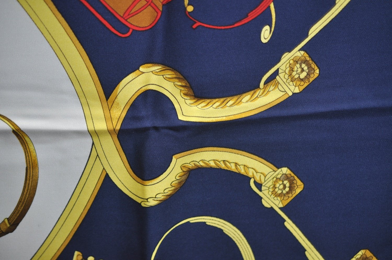 Authentic HERMES Carre 90 Scarf 