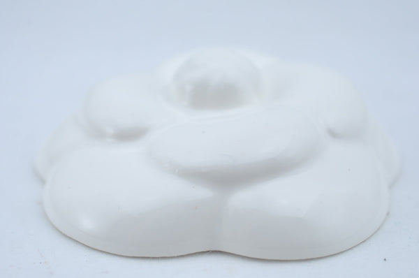 Authentic CHANEL Camellia Paper Weight Ceramic White CC Box K7370