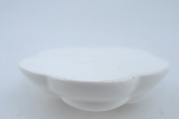 Authentic CHANEL Camellia Paper Weight Ceramic White CC Box K7370