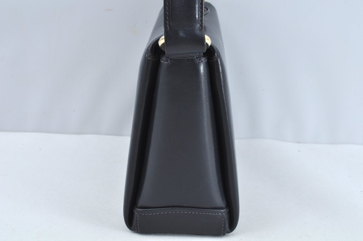 Authentic GUCCI Vintage Hand Bag Purse Leather Navy Blue K7380