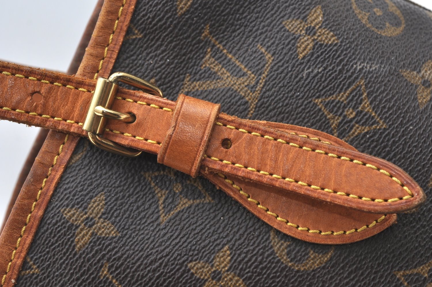 Authentic Louis Vuitton Monogram Bucket PM Shoulder Tote Bag M42238 Junk K7385