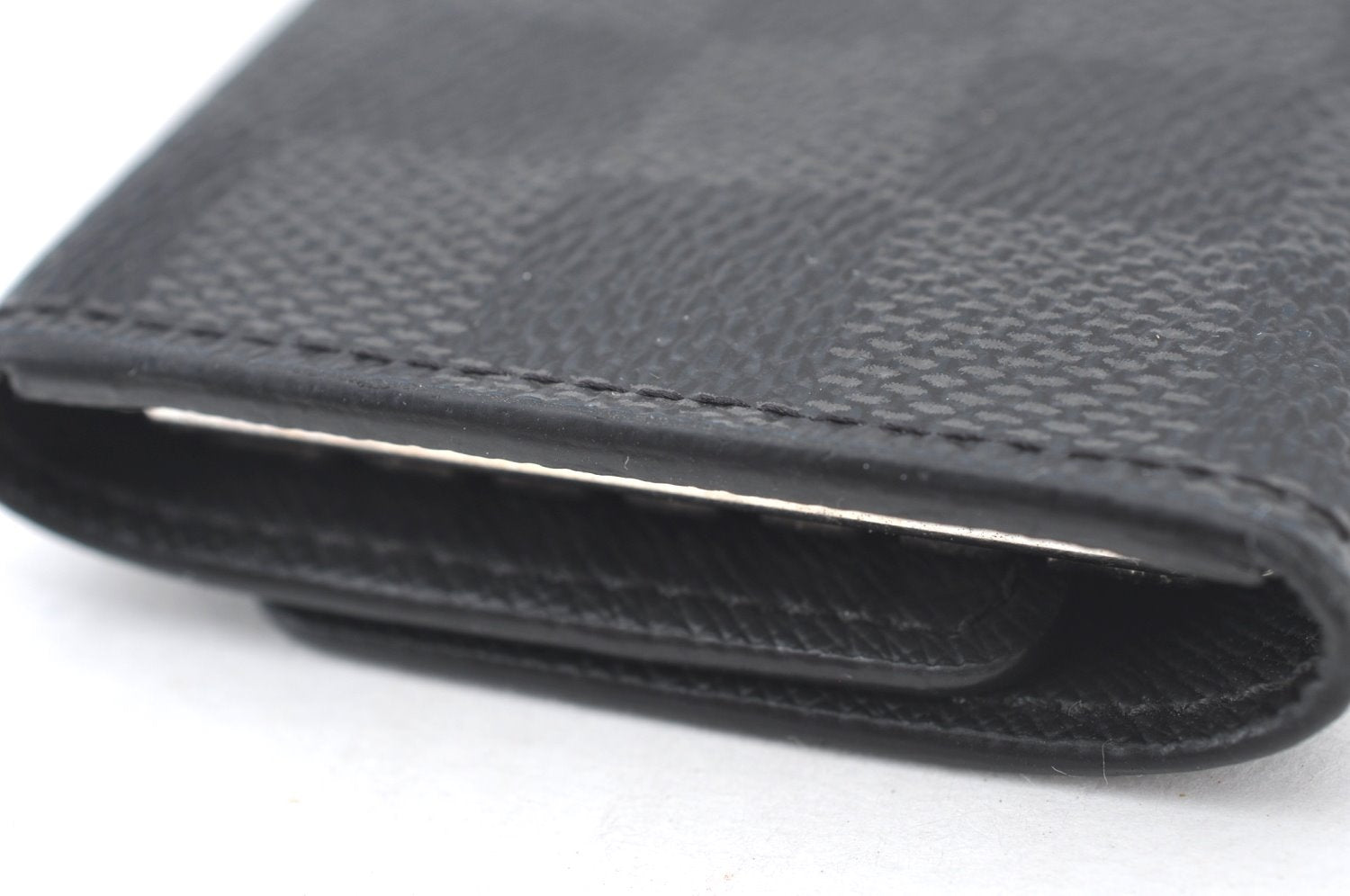 Authentic Louis Vuitton Damier Graphite Multicles 6 Key Case M62662 LV K7394