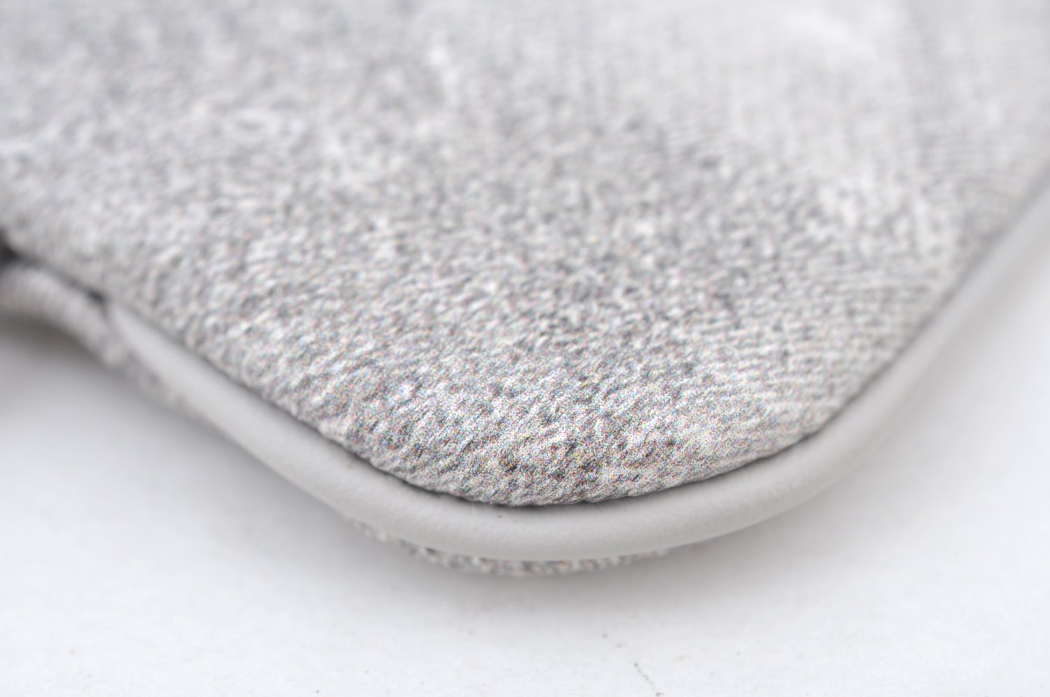 Authentic Louis Vuitton Damier Salt Trio Messenger Pouch Purse Gray LV K7396