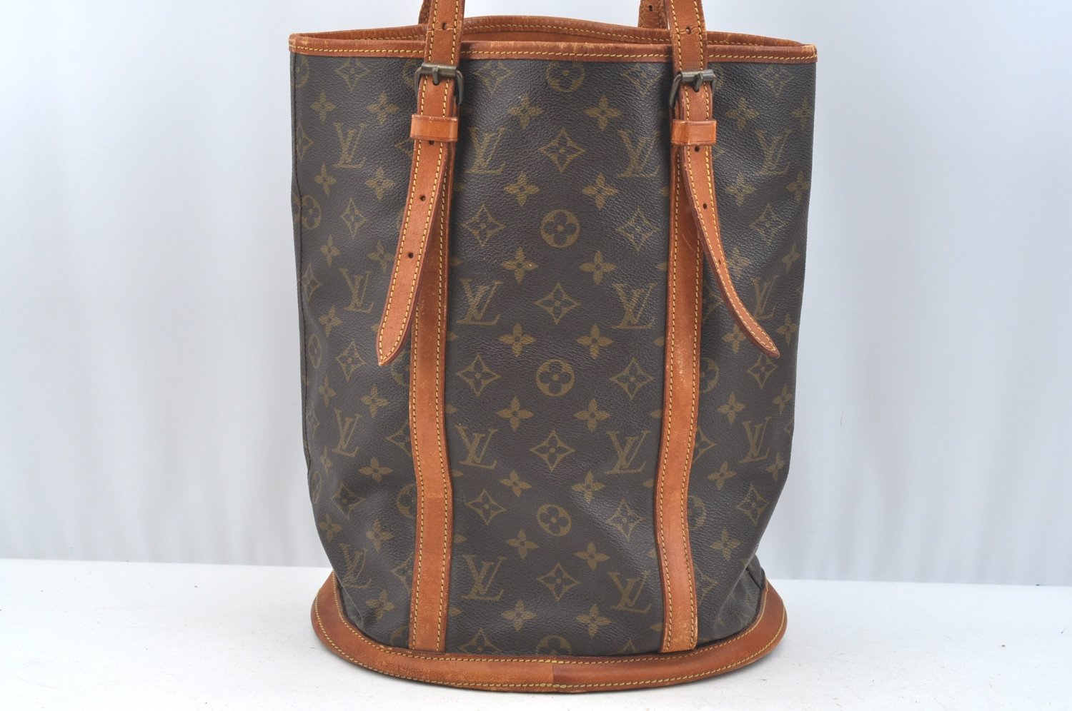 Authentic Louis Vuitton Monogram Bucket GM Shoulder Tote Bag Old Model LV K7409
