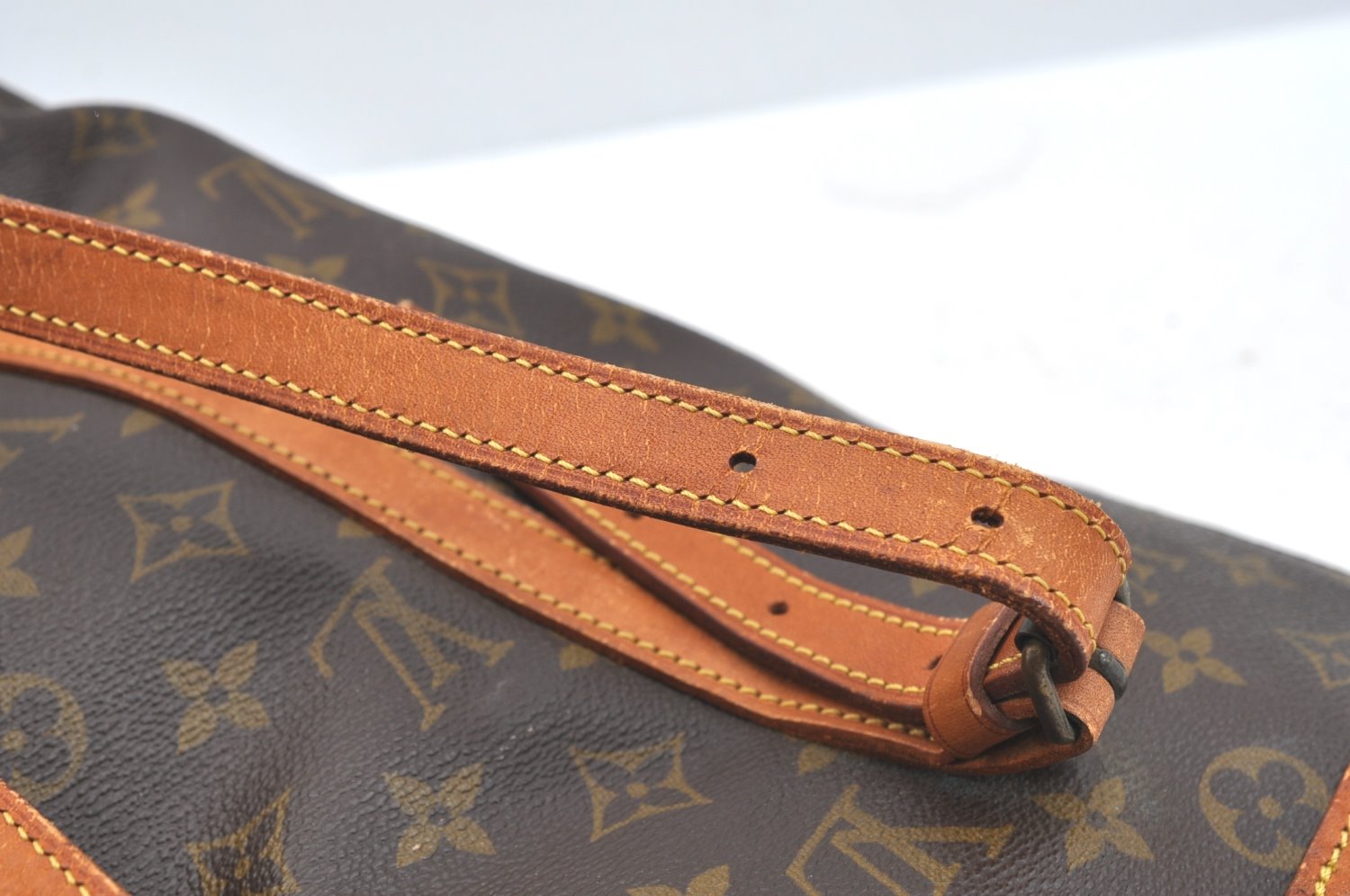 Authentic Louis Vuitton Monogram Bucket GM Shoulder Tote Bag Old Model LV K7409