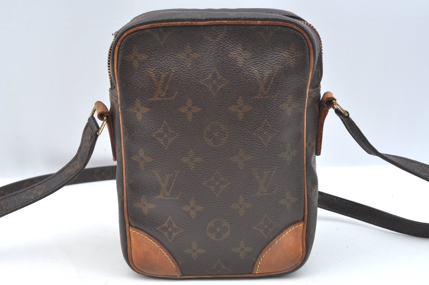 Authentic Louis Vuitton Monogram Amazone Shoulder Cross Bag M45236 LV Junk K7430