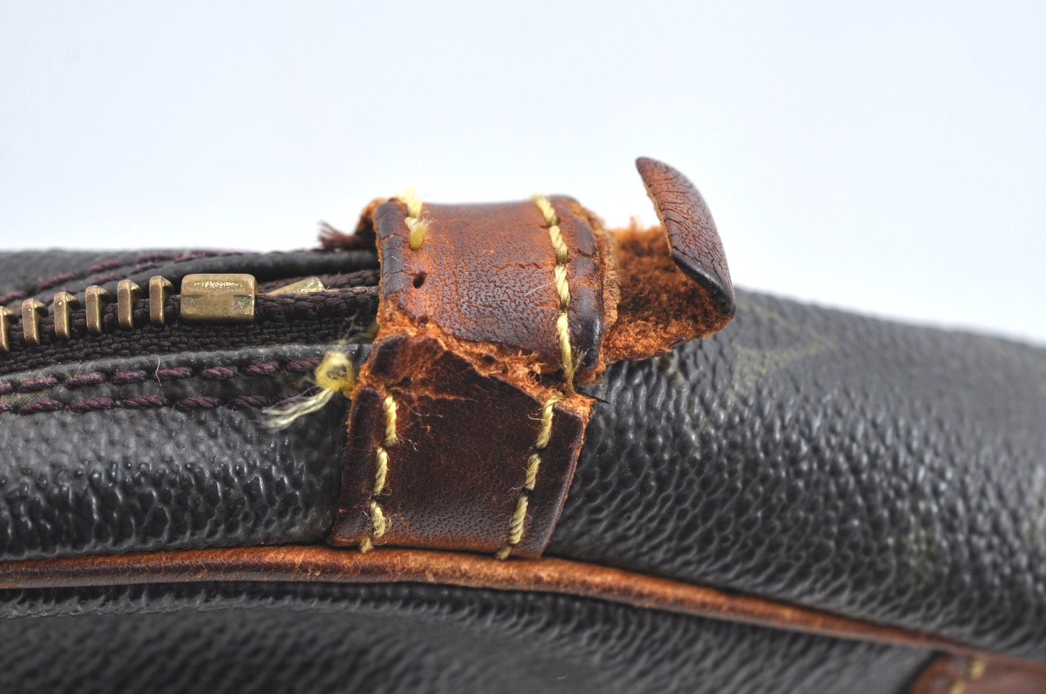 Authentic Louis Vuitton Monogram Marly Dragonne Clutch Bag Old Model Junk K7437