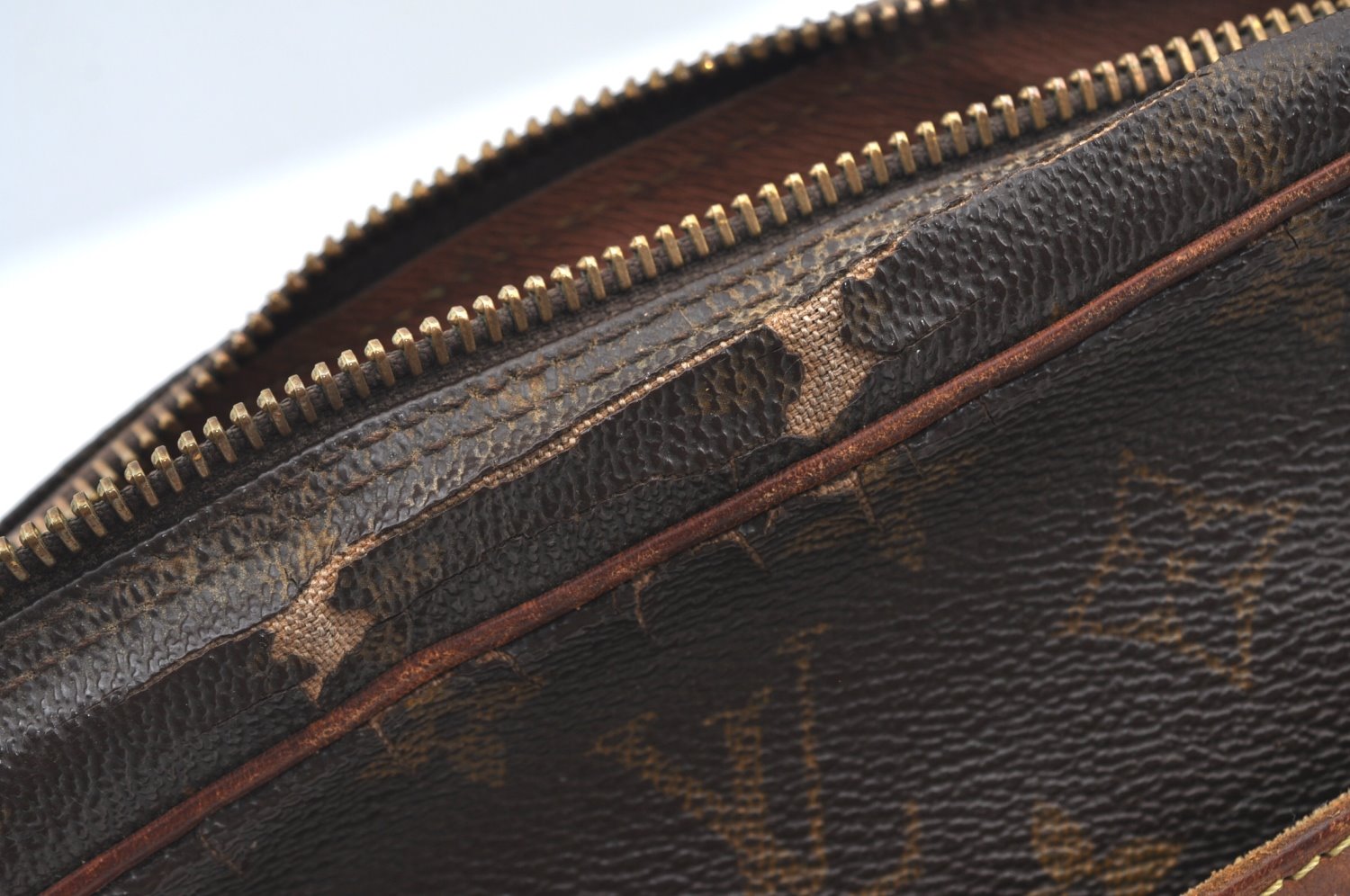 Authentic Louis Vuitton Monogram Compiegne 23 Clutch Hand Bag M51847 Junk K7438