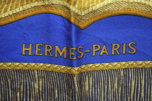 Authentic HERMES Carre 90 Scarf "Poste et Cavalerie" Silk Navy K7452