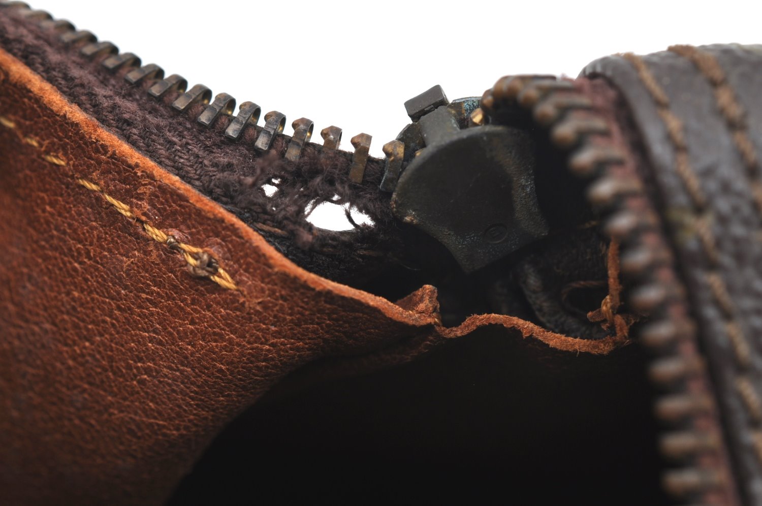 Authentic Louis Vuitton Monogram Papillon 30 Hand Bag Old Model LV K7456