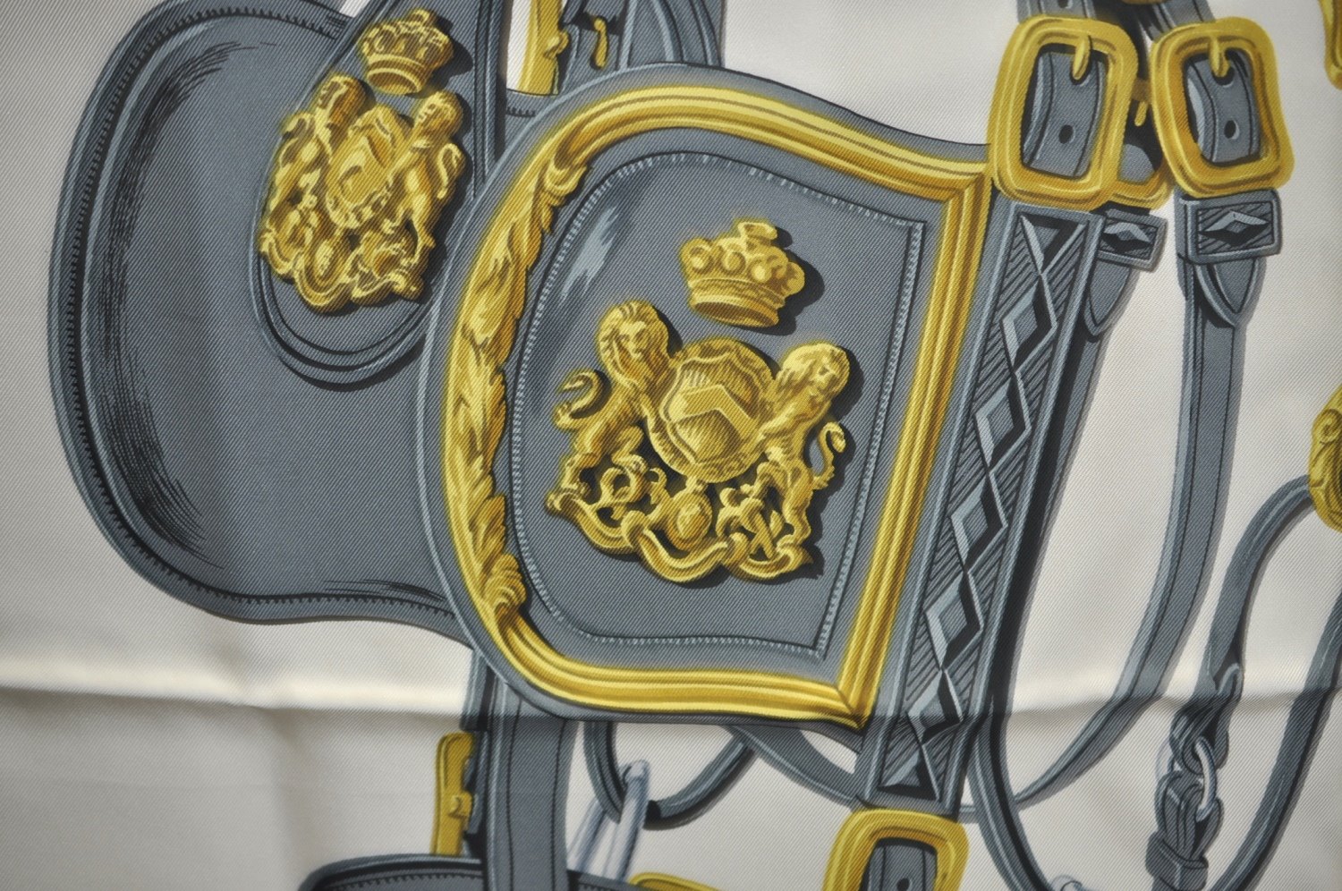 Authentic HERMES Carre 90 Scarf 