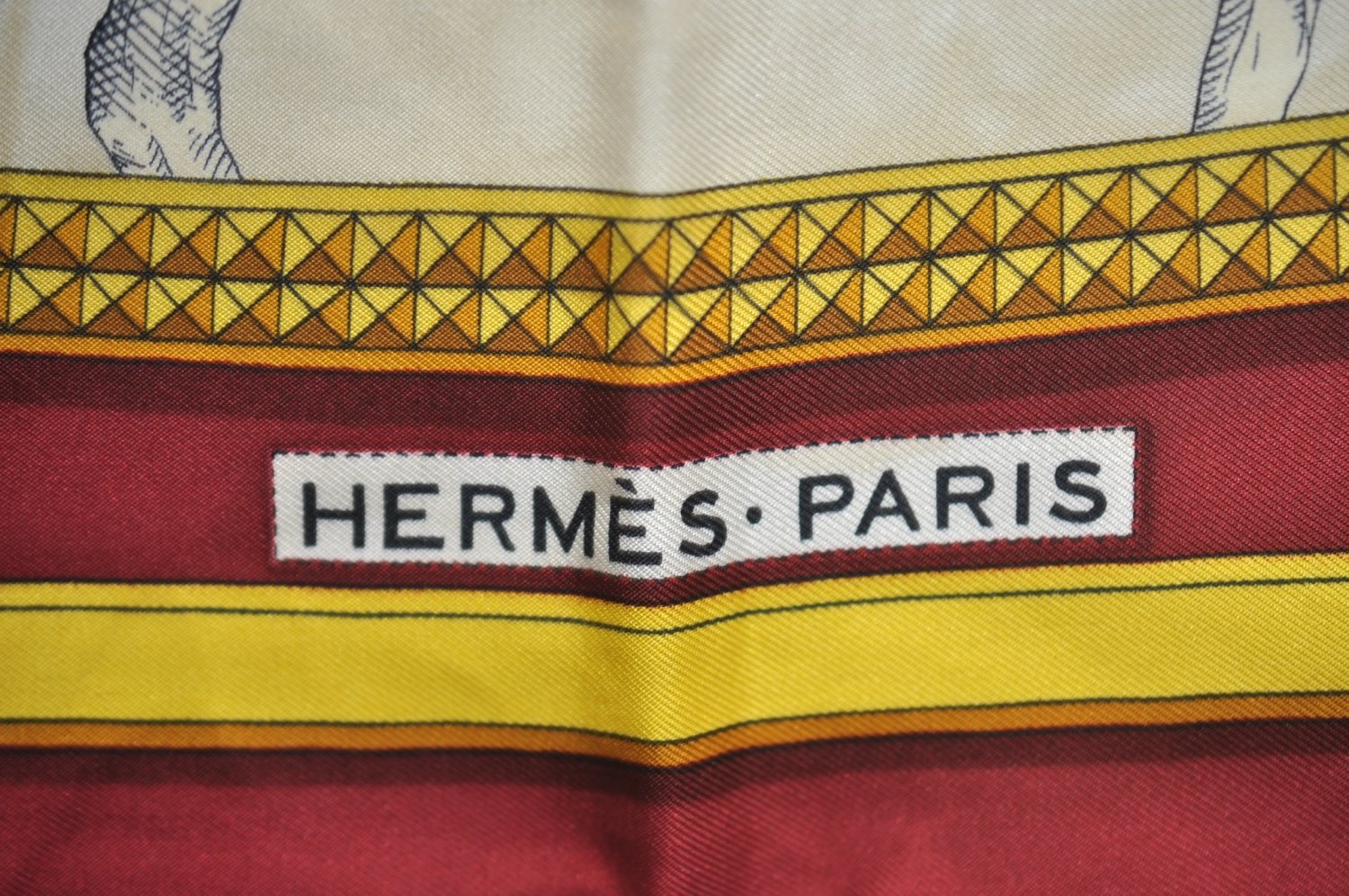 Authentic HERMES Carre 90 Scarf 