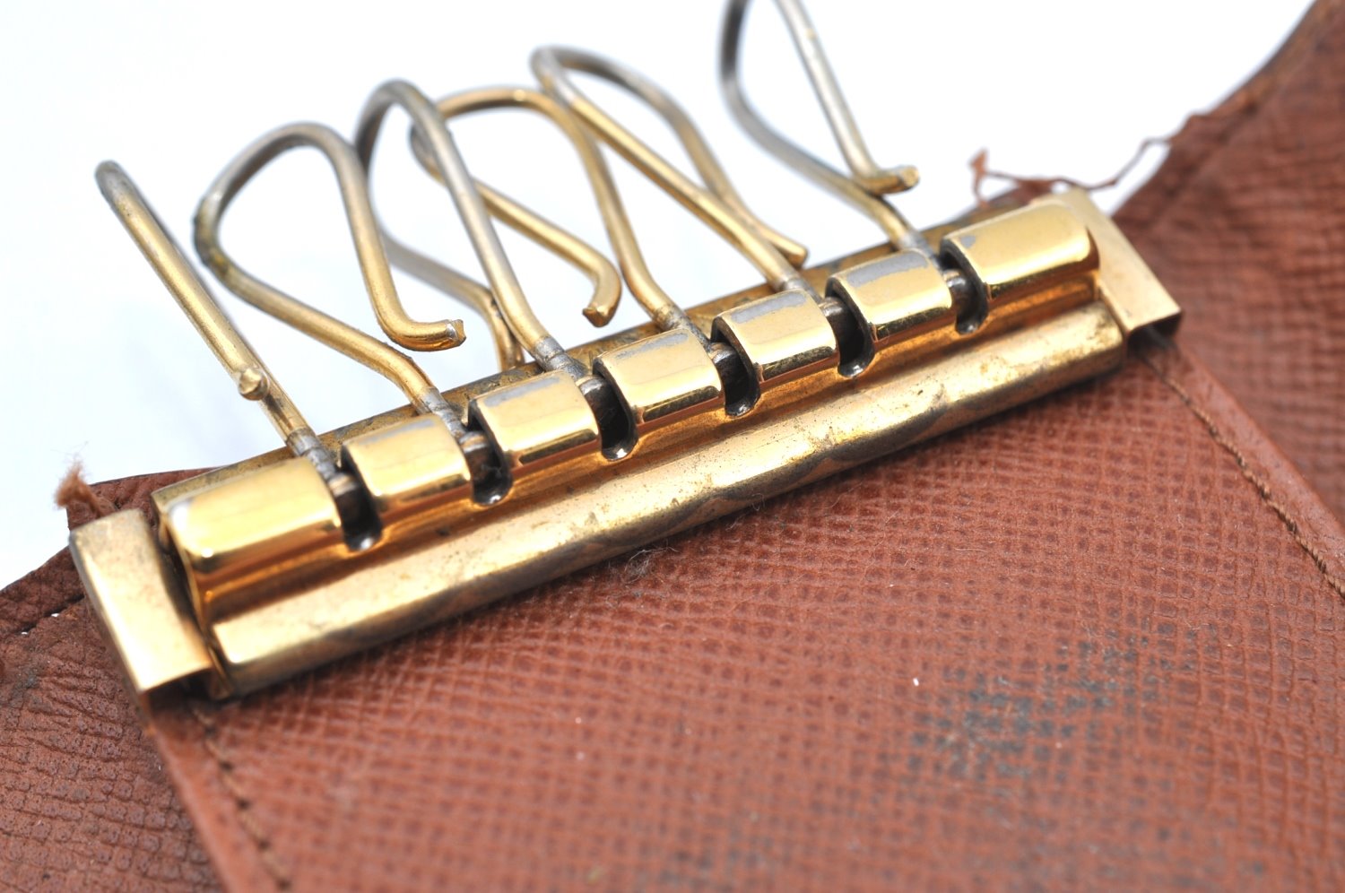 Authentic Louis Vuitton Monogram Multicles 6 Six Hooks Key Case M62630 LV K7507
