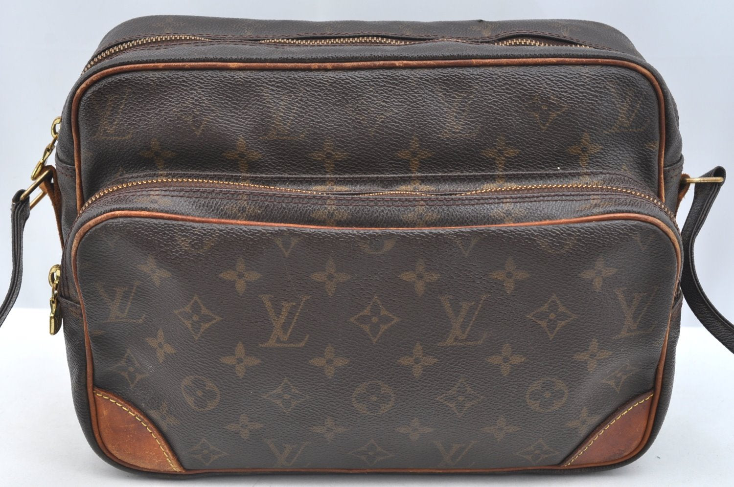 Authentic Louis Vuitton Monogram Nile Shoulder Cross Body Bag M45244 LV K7521