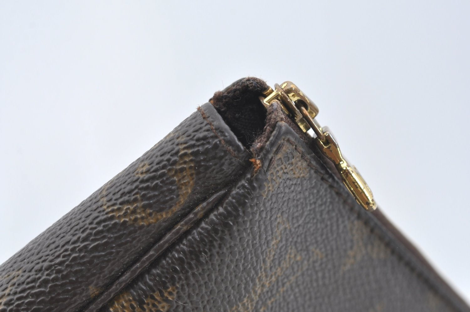 Authentic Louis Vuitton Monogram Pochette Accessoires Pouch M51980 LV K7523