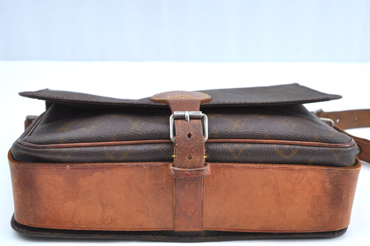 Authentic Louis Vuitton Monogram Cartouchiere GM Shoulder Bag Old Model K7527