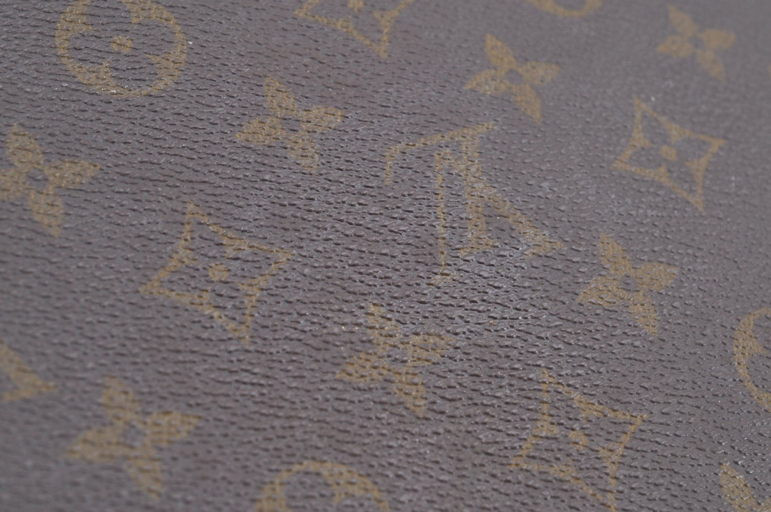 Authentic Louis Vuitton Monogram Cartouchiere GM Shoulder Bag Old Model K7527