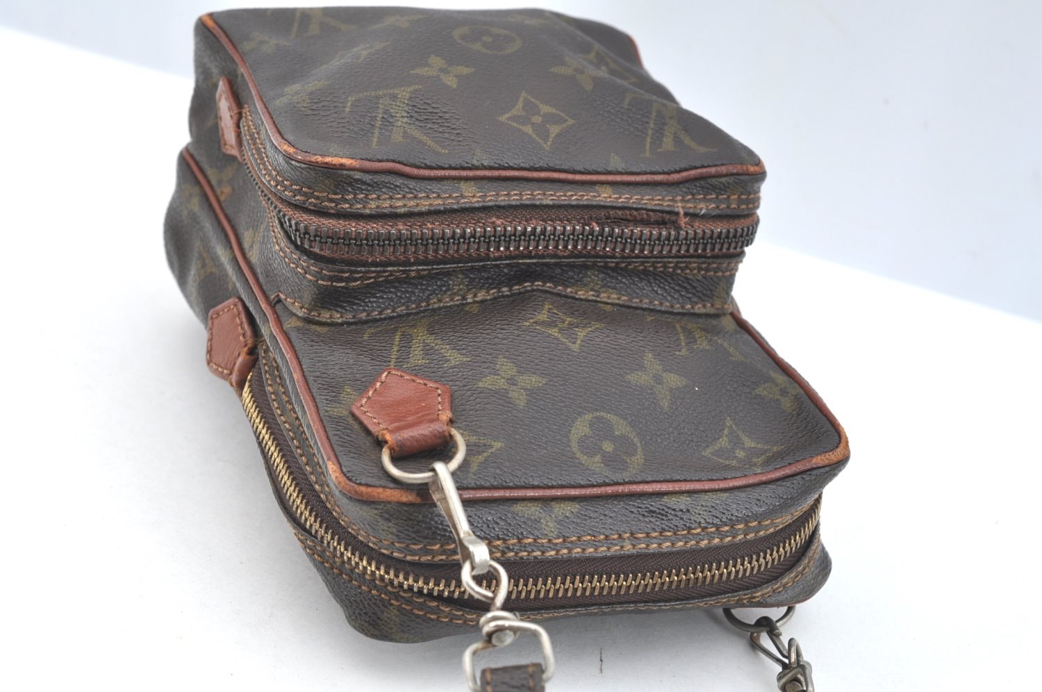 Auth Louis Vuitton Monogram Mini Amazone Shoulder Cross Bag Old Model Junk K7538