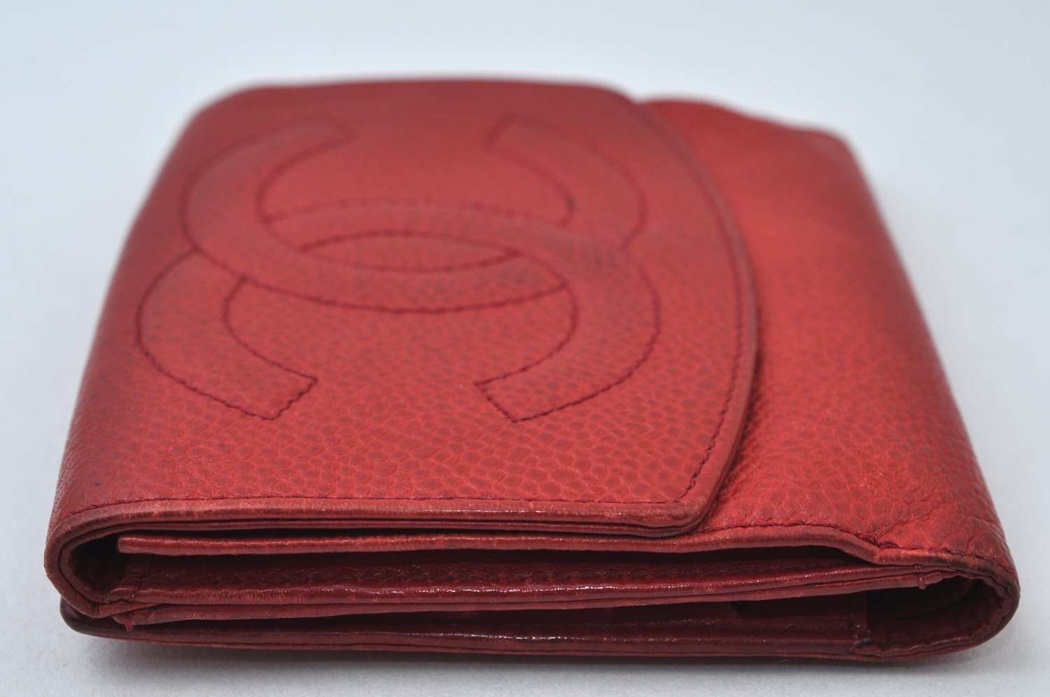 Authentic CHANEL Caviar Skin CC Logo Bifold Wallet Purse Red K7544