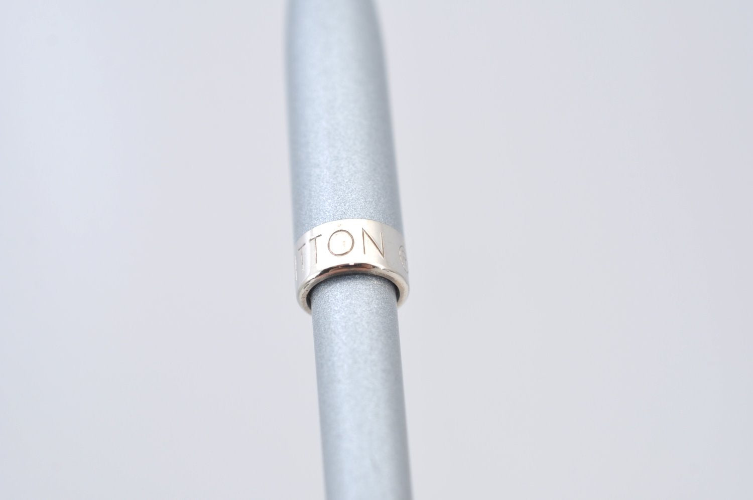 Authentic Louis Vuitton Stylo Agenda GM Ballpoint Pen Silver N75001 LV K7545